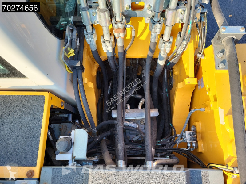 Excavadora Liebherr R926 WLC 2 BUCKETS