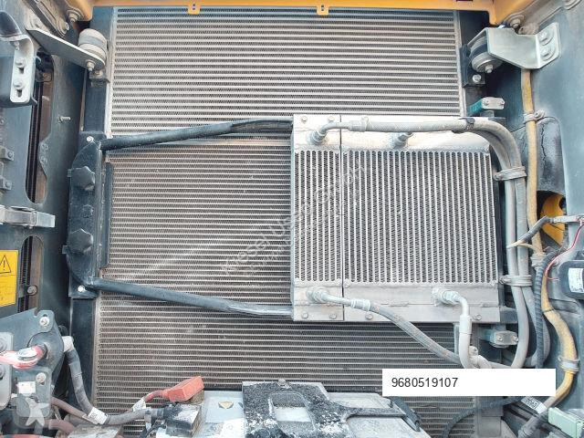 Excavator Liebherr R960