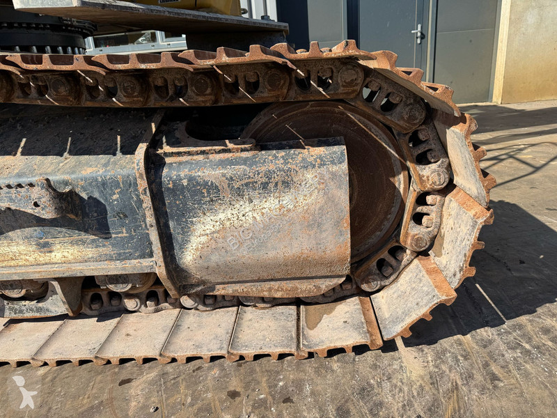 Excavadora Liebherr R926 NLC