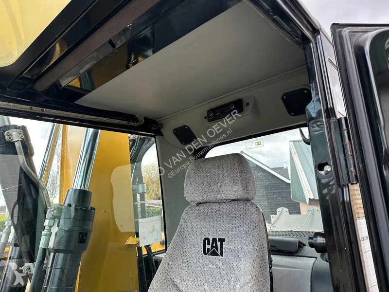 Escavatore Caterpillar D