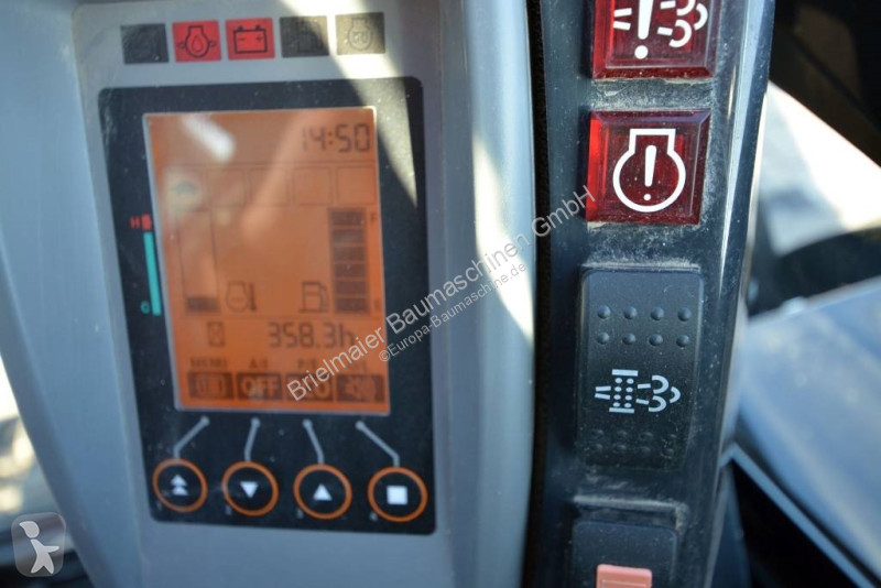 Escavatore Hitachi ZX 65 USB-6