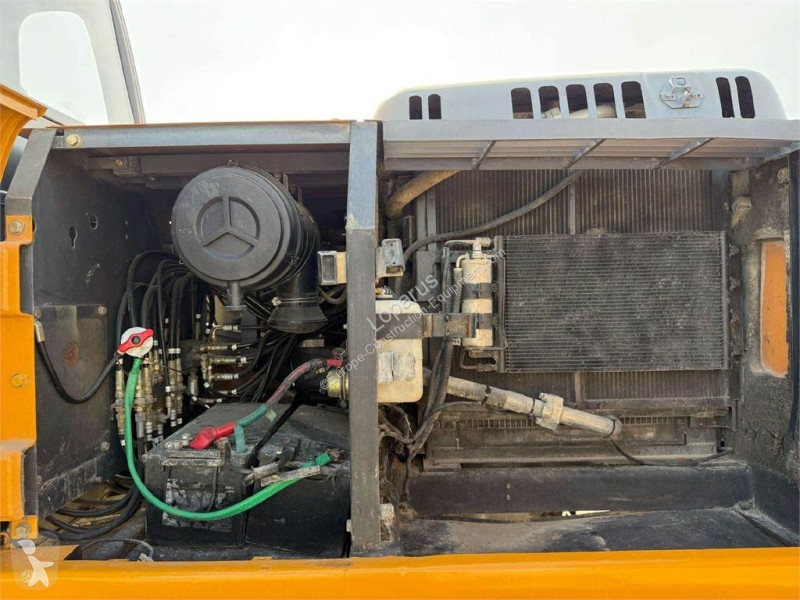 Excavator Case Cx 210, ISUZU MANUAL PUMP