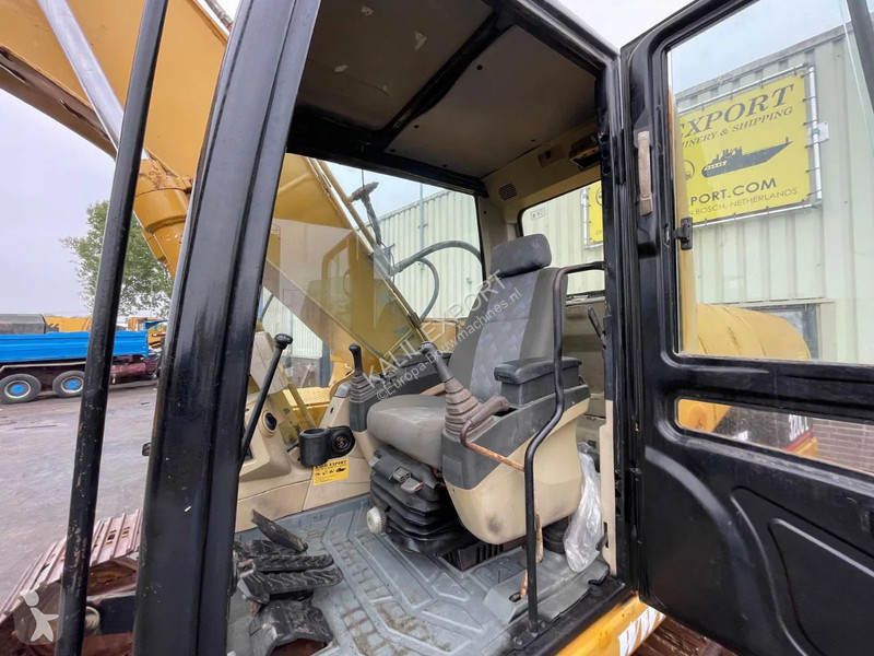 Excavator Caterpillar Track Excavator 23T....