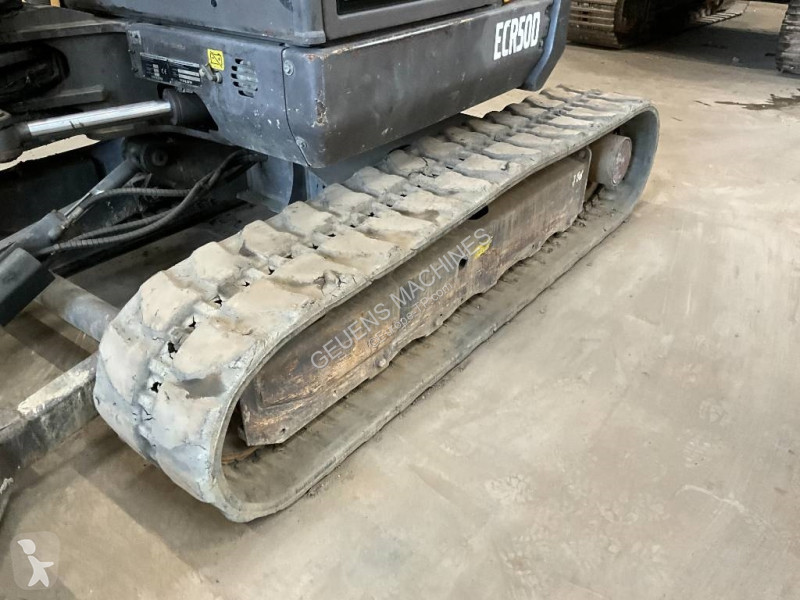 Lopatový nakládač Volvo ECR D