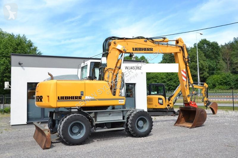 Excavator Liebherr