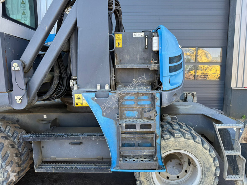 Grua Fuchs MHL 250 E