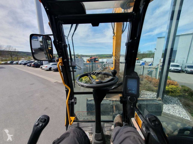 Escavatore JCB / 2024 / nur 622h! / 1x Tieflöffel