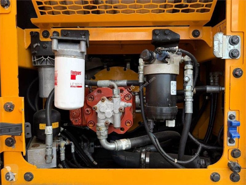 Escavadora Hyundai 140 L , 2272 HOURS !