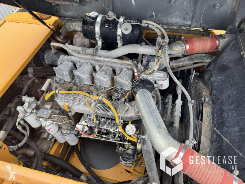 Escavatore Liebherr L