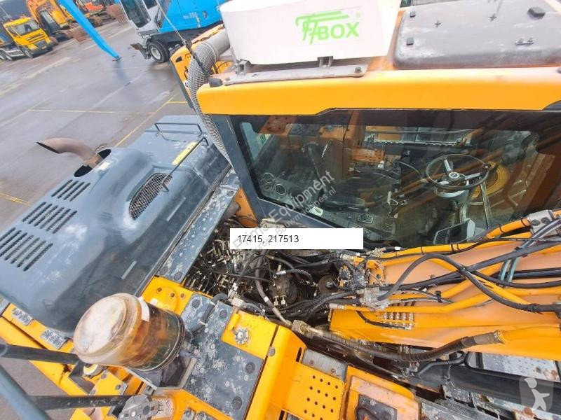 Lopatový nakládač Hyundai HW140