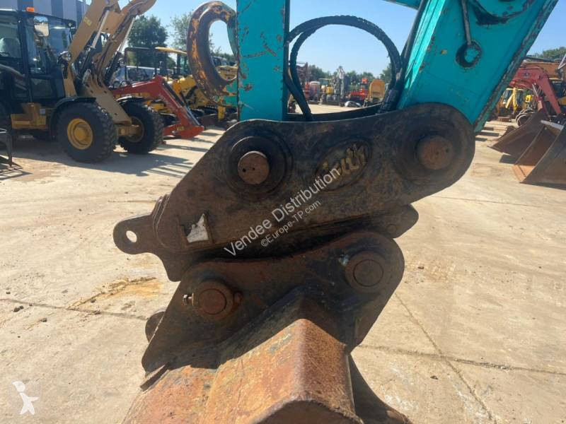 Escavadora Kobelco SK140RLC-3