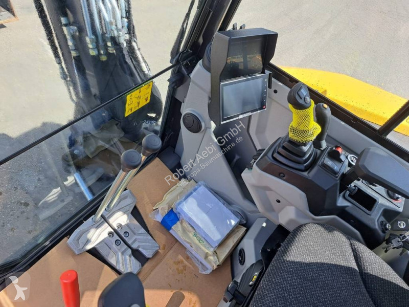 Escavadora Volvo EC 37 F