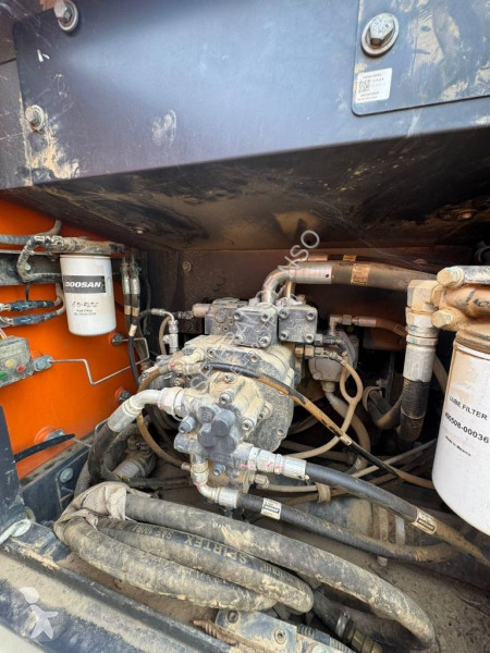 Excavadora Doosan LC-5