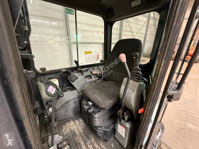 Escavadora Bobcat E 55