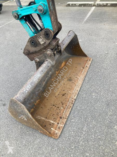 Escavadora Kobelco SK55SRX-6