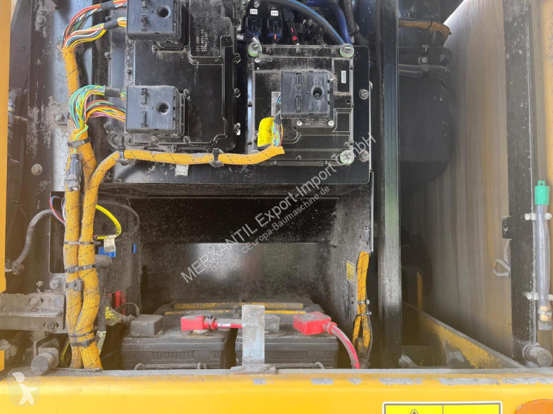 Graafmachine Caterpillar  MH3026