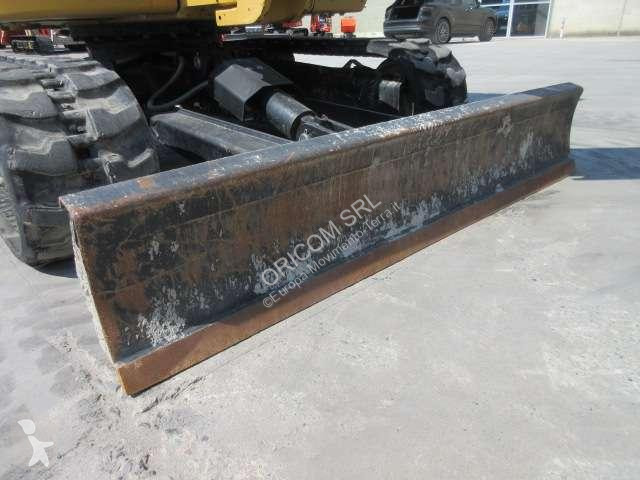 Escavatore Caterpillar 3027 CR