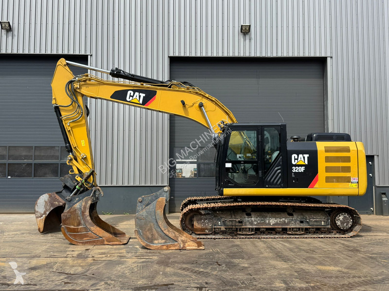 Excavator Caterpillar 320FL incl. 3 x Bucket