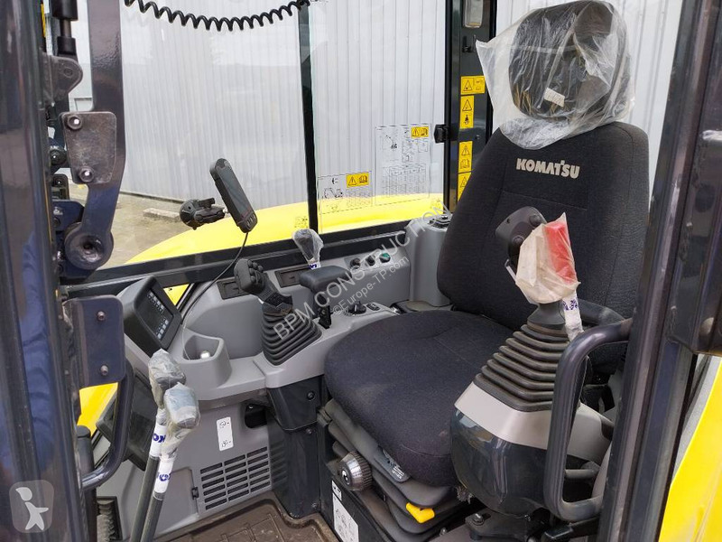 Escavadora Komatsu PC80MR-5