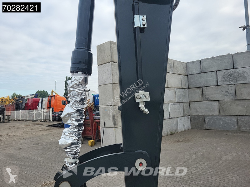 جرافة Hyundai HX130 N A/C