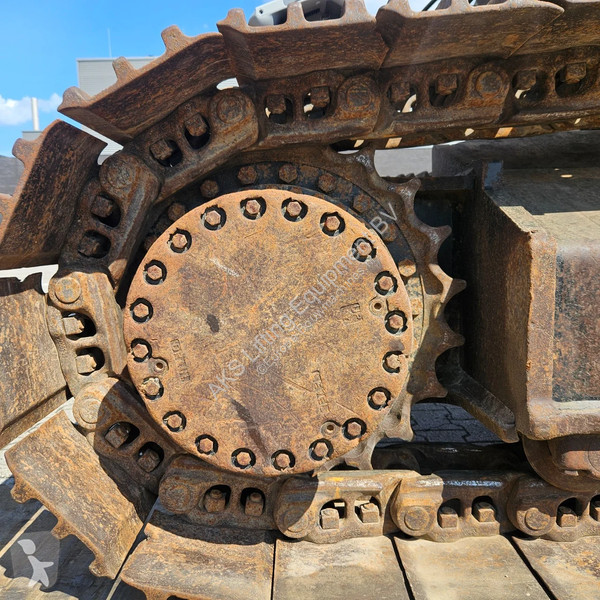 Excavadora Hitachi -5 with scrap shear Labounty...