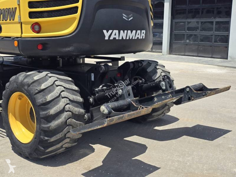 Escavatore Yanmar B110W