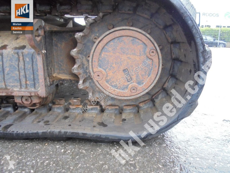 Escavadora Kubota KX 080-4