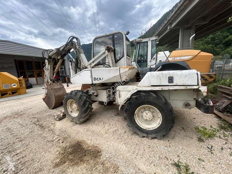 Excavator Mecalac  8CXI
