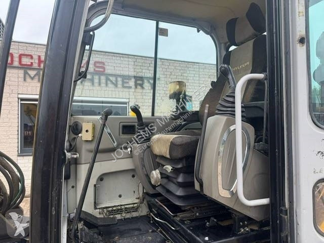 Excavator Hyundai Robex 55-7