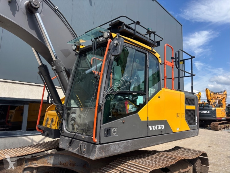Skovl Volvo EC 220 E L - EC220
