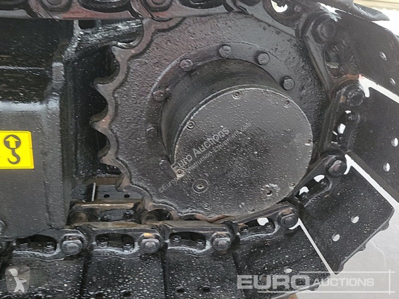 Escavadora Kobelco -C