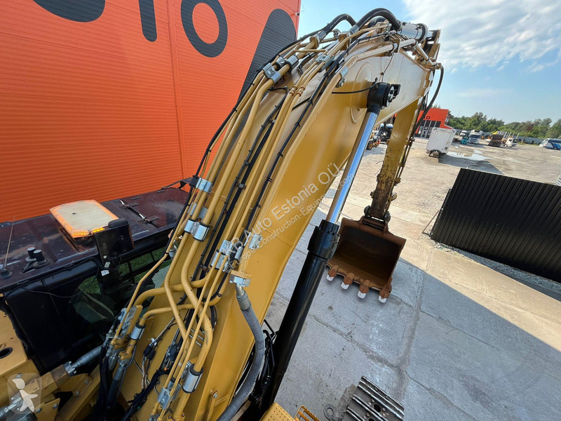 Excavator Caterpillar 352 F CENTRAL LUBRICATION...