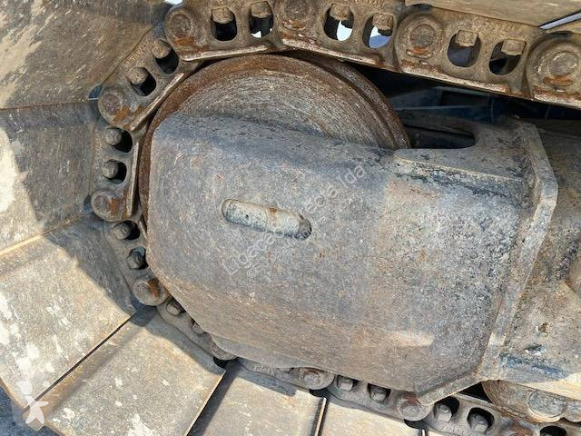 Escavadora Hitachi ZX135-6