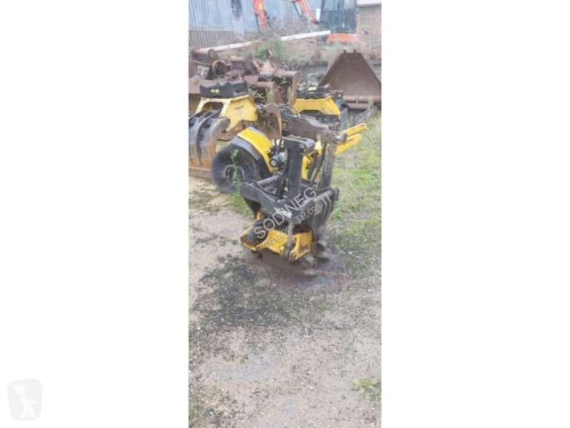 Excavator Caterpillar R