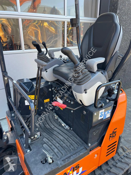 Escavadora Hitachi ZX17U