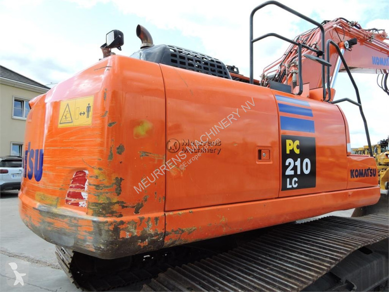 Escavatore Komatsu -10