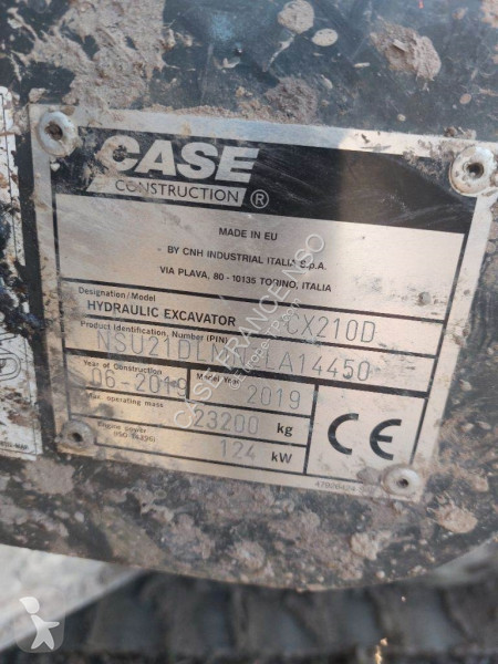 Escavadora Case D
