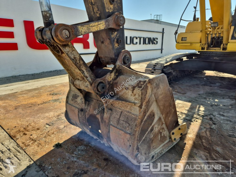 Excavator Komatsu PC210LC-8M0