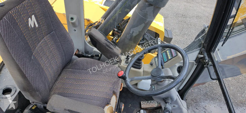 Excavator Mecalac