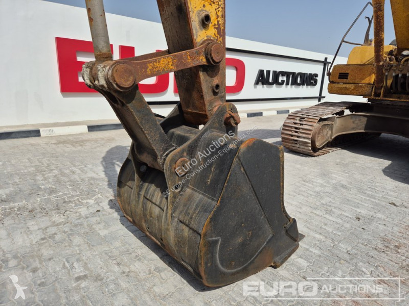 Escavatore Komatsu PC210-8M0