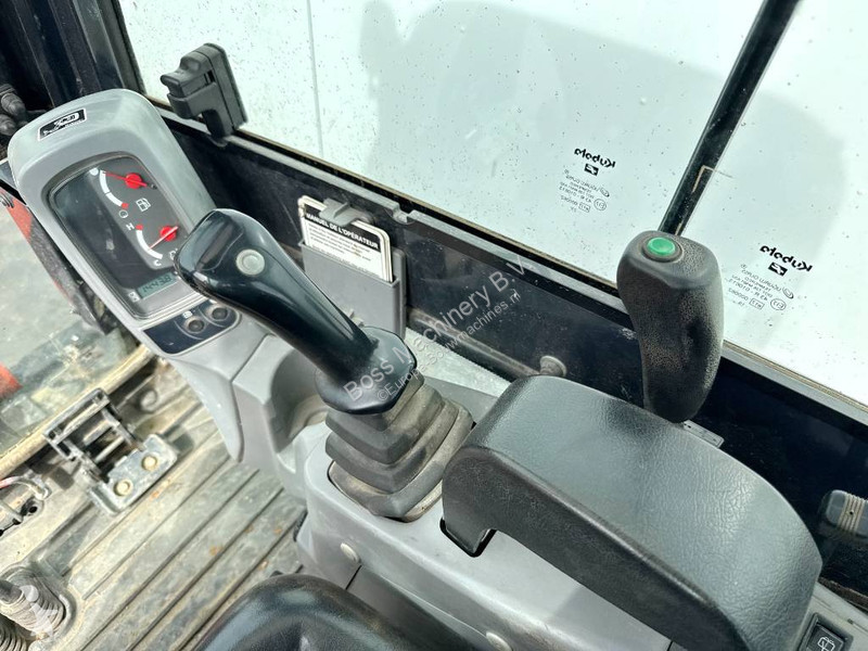 Escavadora Kubota - Hammer Lines / Quick Coupler