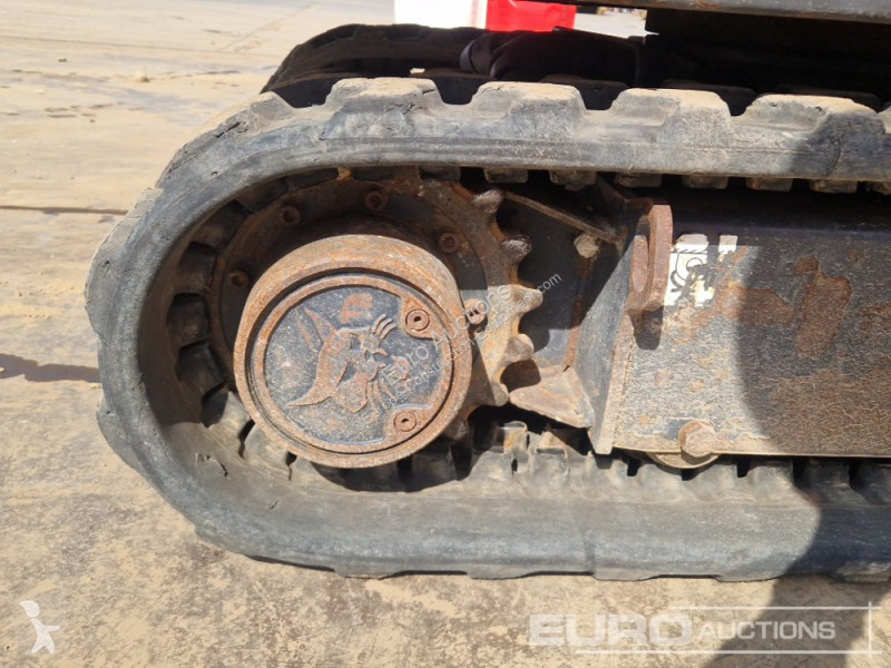 جرافة Bobcat E17