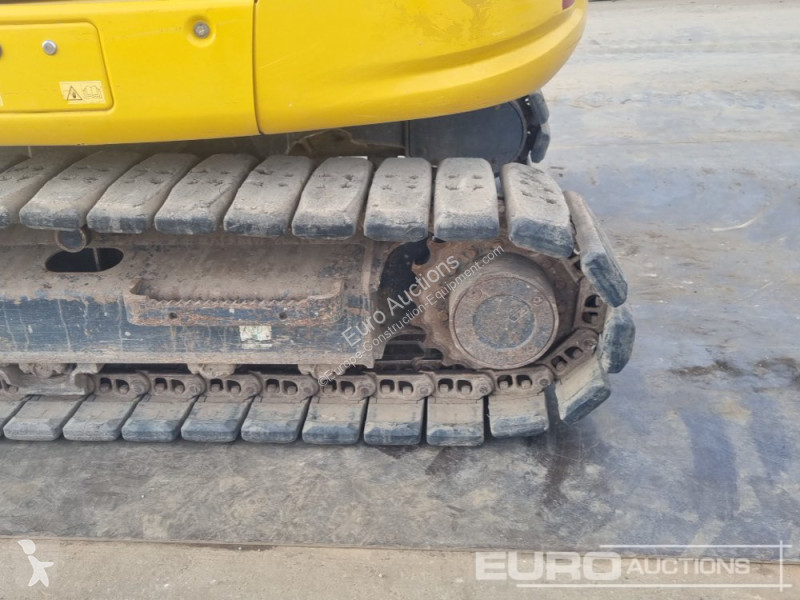 جرافة Komatsu PC80MR-5