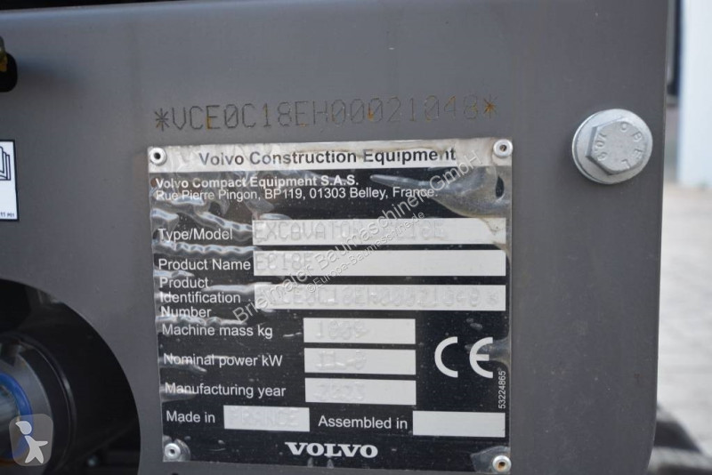 جرافة Volvo EC 18 E