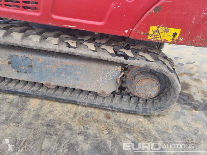Escavadora Takeuchi TB216