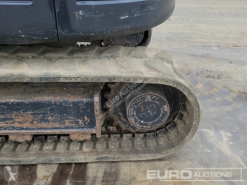 جرافة Bobcat