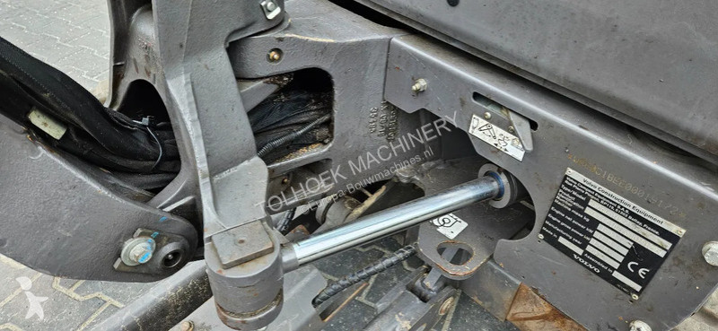 Graafmachine Volvo EC18 ( nieuwstaat)
