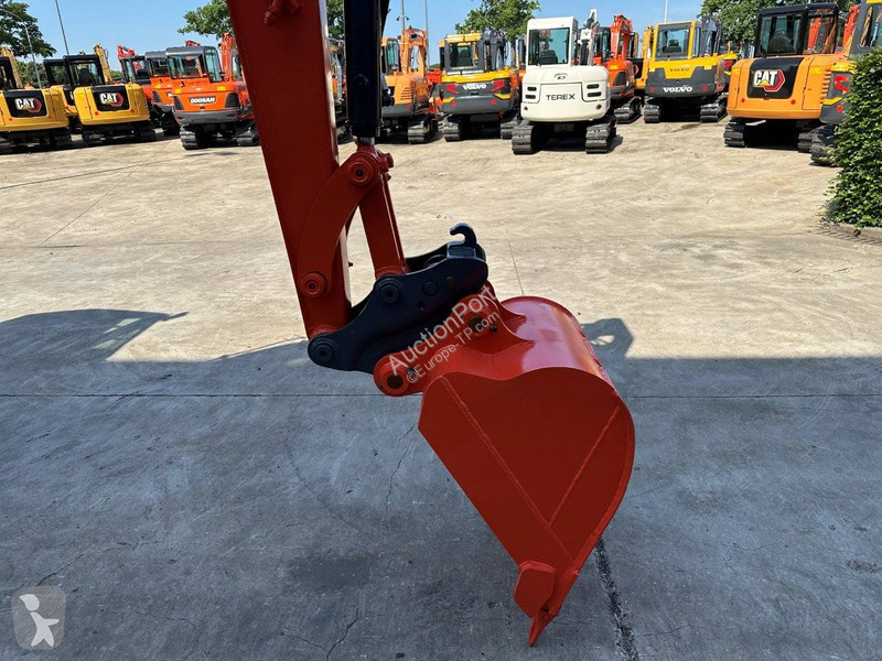 Escavatore Kubota KX165-5