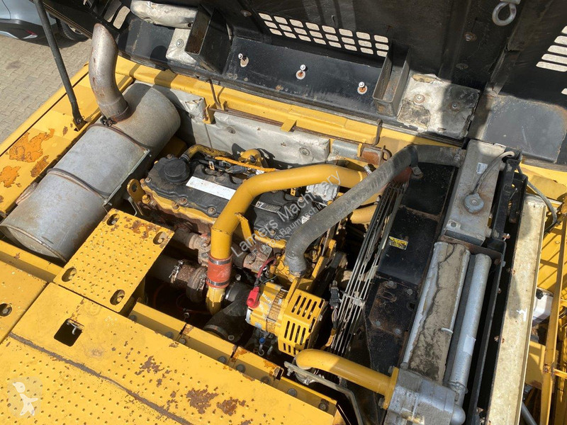 Graafmachine Caterpillar NVT