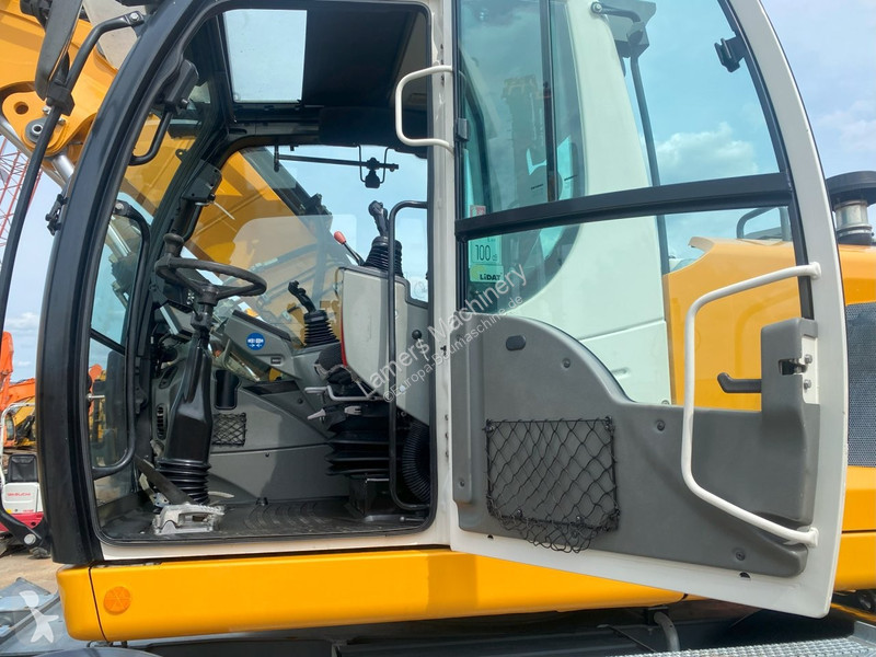 Excavator Liebherr A NVT